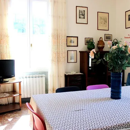 Apartment Casa Gerry Vista Mare Levanto